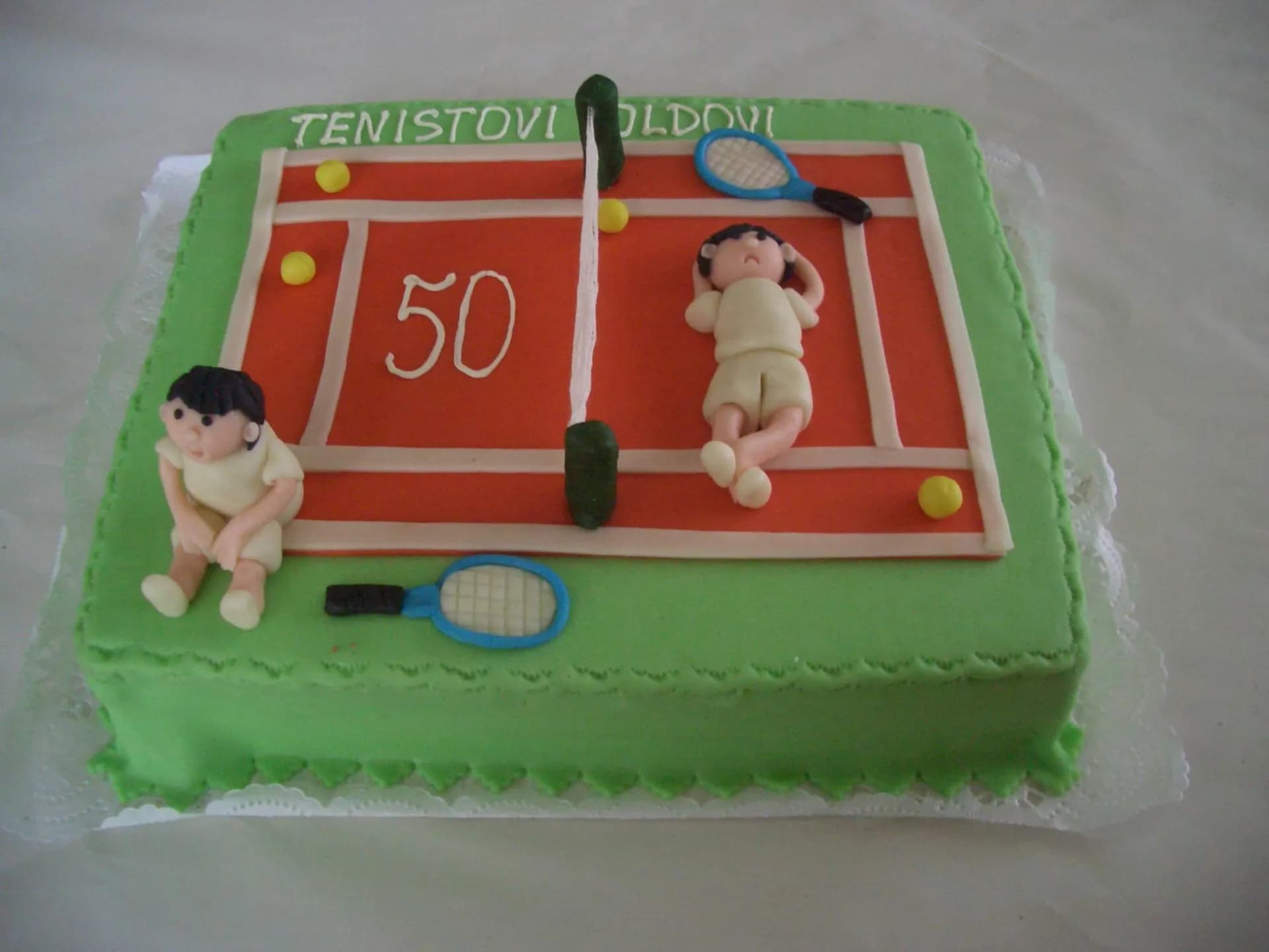 Tenis